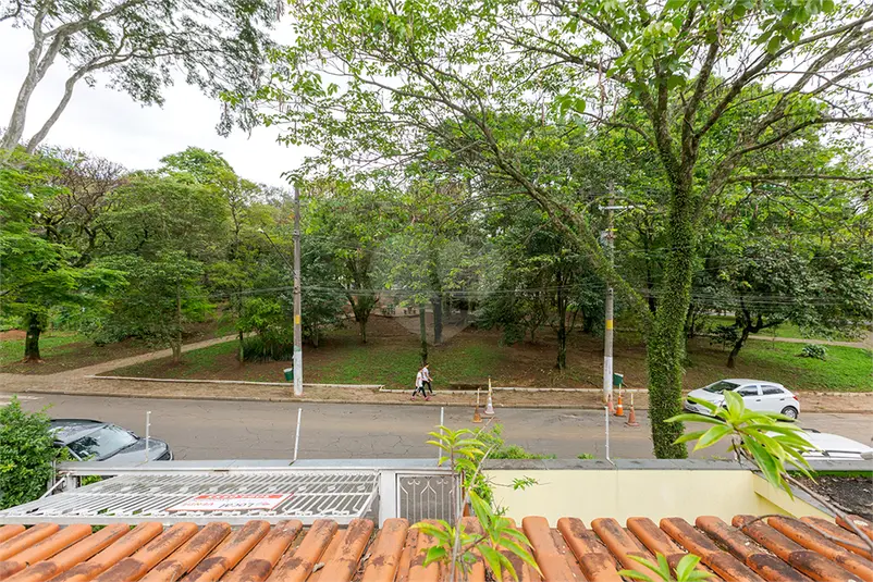 Sobrado com 4 quartos à venda em Alto de Pinheiros – SP