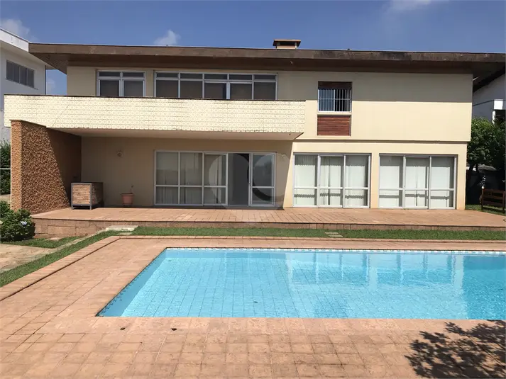 Sobrado com 5 quartos à venda em Santana – SP
