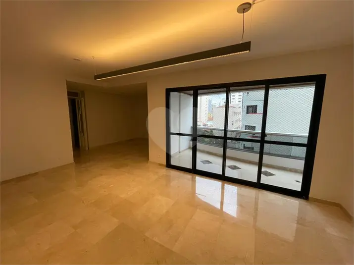 Apartamento com 2 quartos à venda em Moema – SP