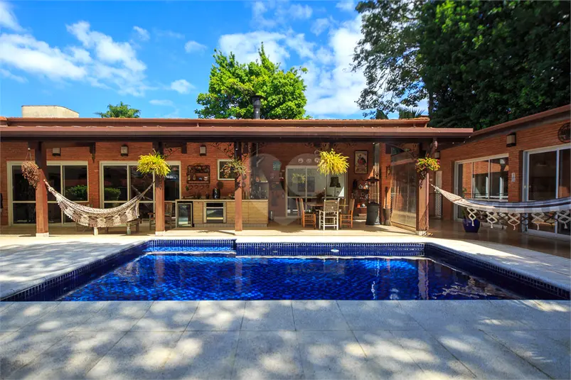 Casa térrea com 4 quartos à venda em Jardim Petrópolis – SP