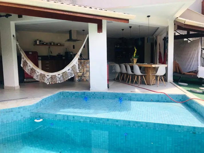 Sobrado com 3 quartos à venda em Tremembé – SP