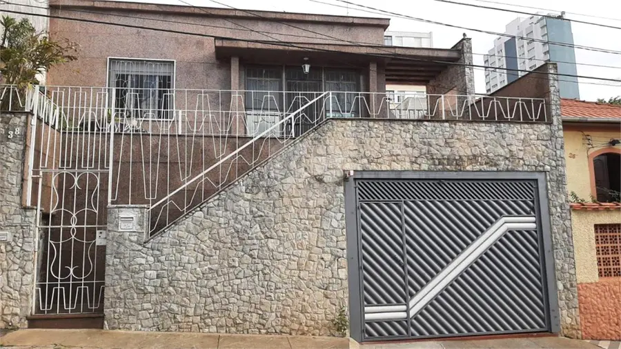Casa térrea com 4 quartos à venda em Cambuci – SP