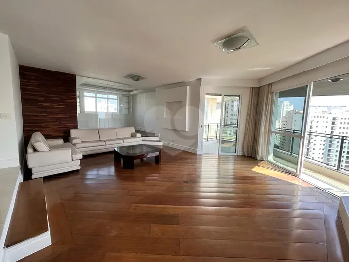 Apartamento com 3 quartos à venda em Moema – SP