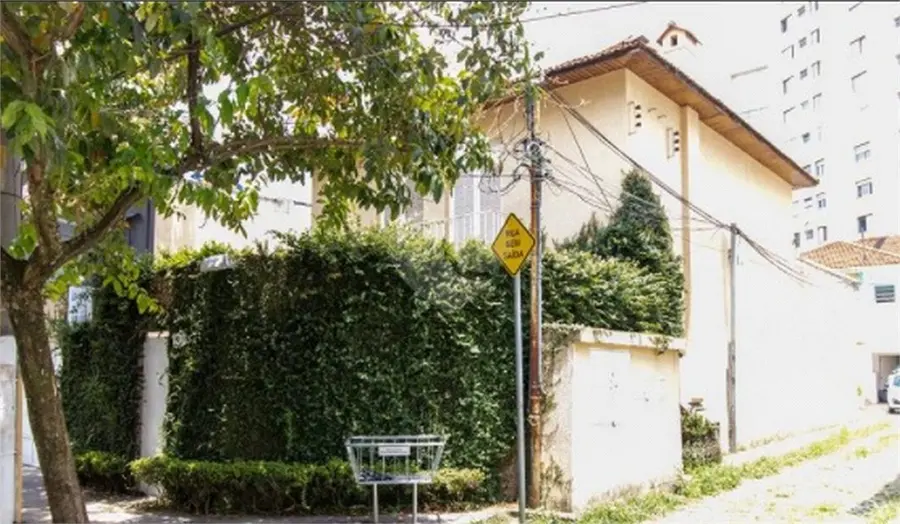 Sobrado com 4 quartos à venda em Paraíso – SP