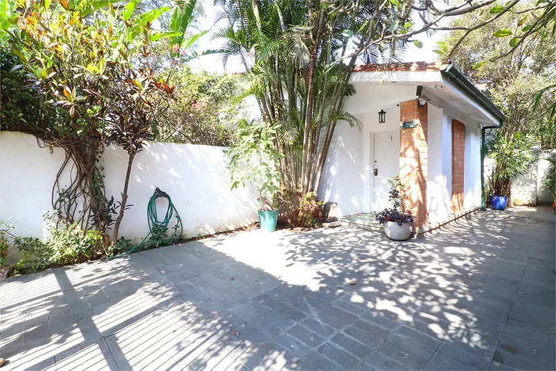 Casa com 4 quartos à venda em Vila Madalena – SP