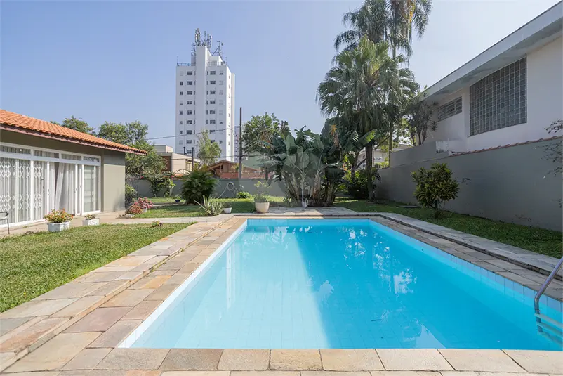 Casa com 3 quartos à venda em Alto de Pinheiros – SP