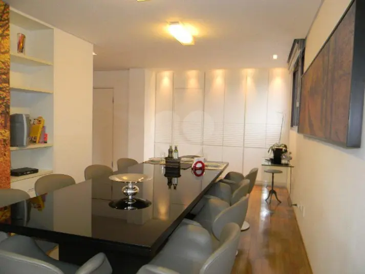Apartamento com 3 quartos à venda em Pacaembú – SP