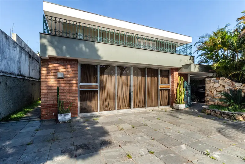 Sobrado com 4 quartos à venda em Alto da Lapa – SP