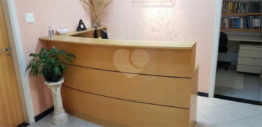 Apartamento à venda ou para alugar em Santa Cecília – SP