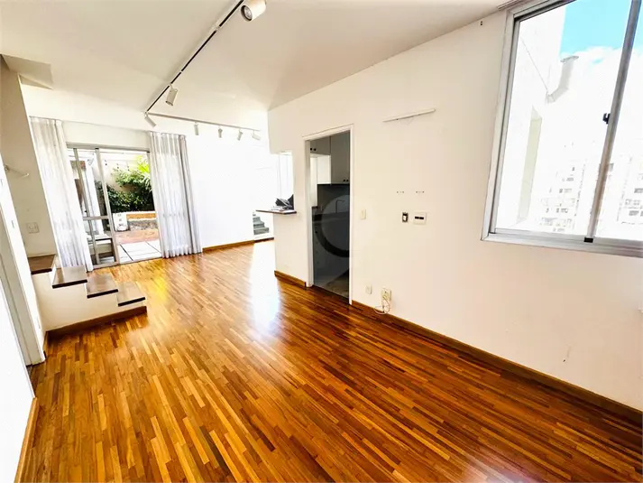 Apartamento com 2 quartos à venda em Moema – SP
