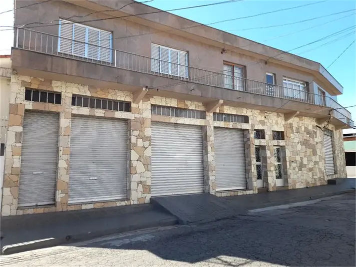 Casa com 3 quartos para alugar em Limão – SP