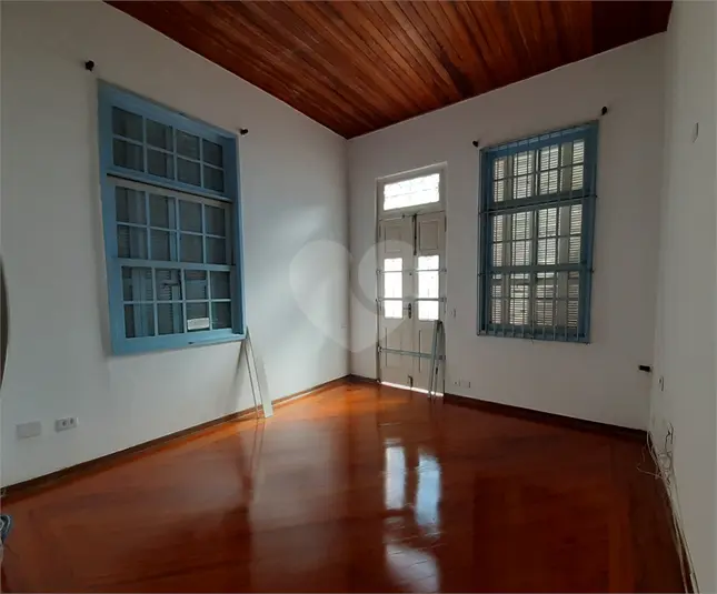 Casa com 2 quartos à venda ou para alugar em Bela Vista – SP