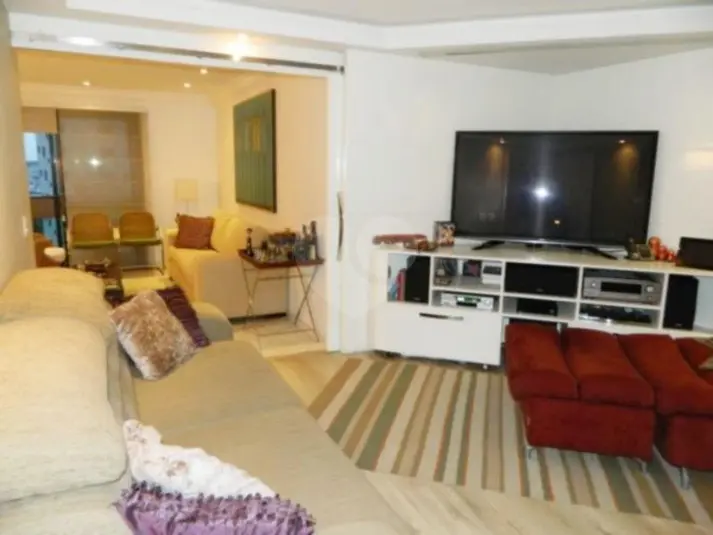 Apartamento com 4 quartos à venda em Anália Franco – SP