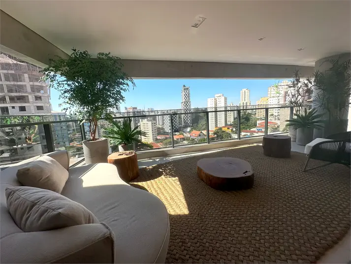 Apartamento com 3 quartos à venda em Vila Madalena – SP