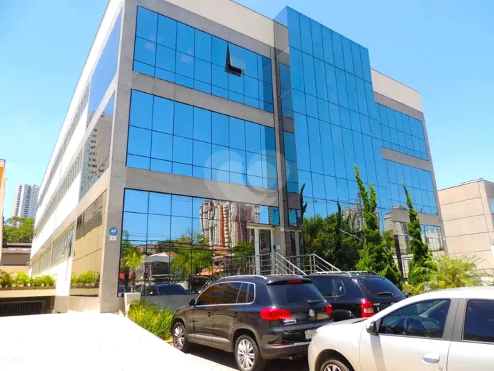 Prédio inteiro à venda em Jardim Marajoara – SP
