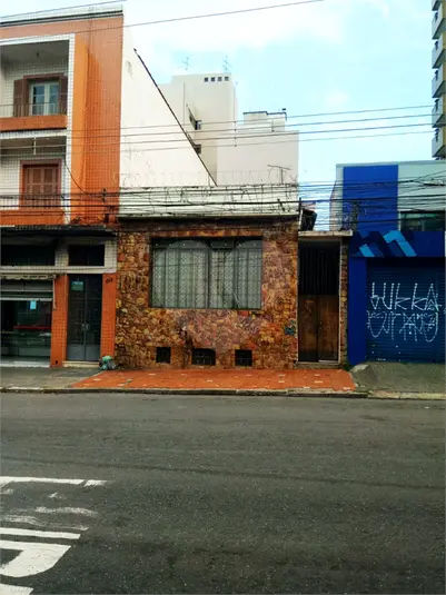 Casa à venda em Santana – SP
