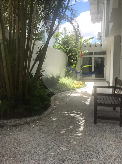 Casa com 4 quartos à venda em Jardim das Bandeiras – SP