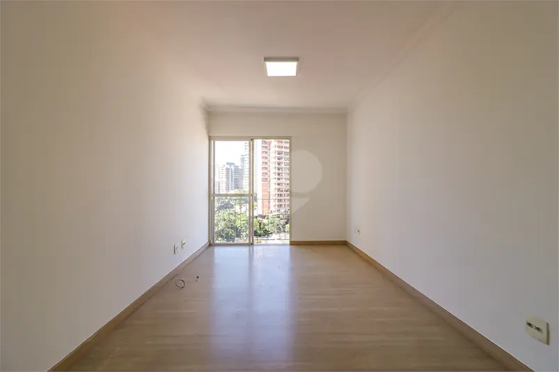 Apartamento com 3 quartos à venda ou para alugar em Pinheiros – SP