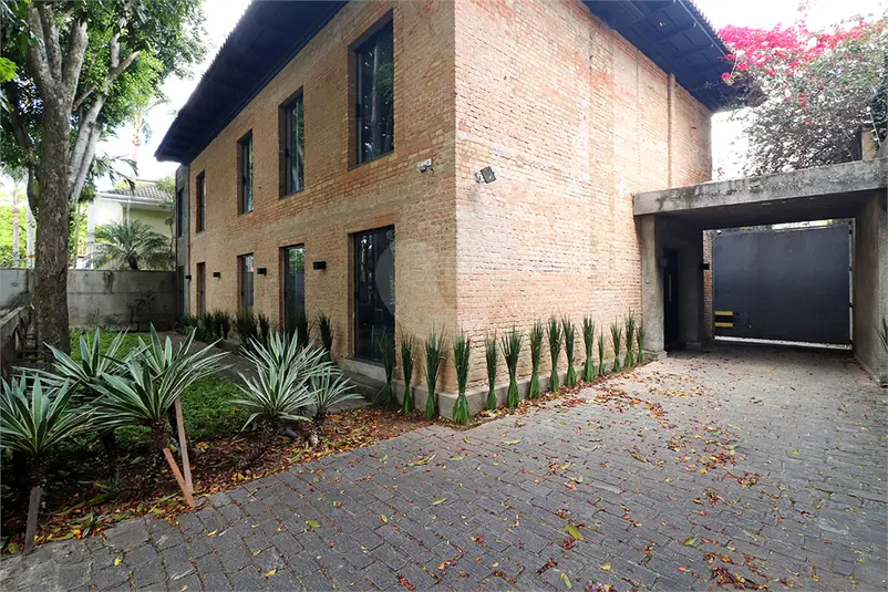 Sobrado com 1 quarto à venda ou para alugar em Jardim América – SP