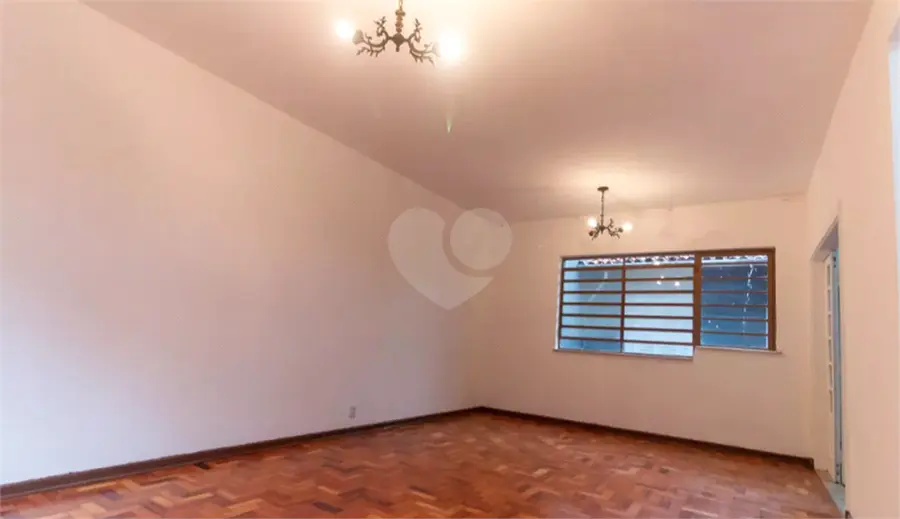 Sobrado com 4 quartos à venda em Moema – SP