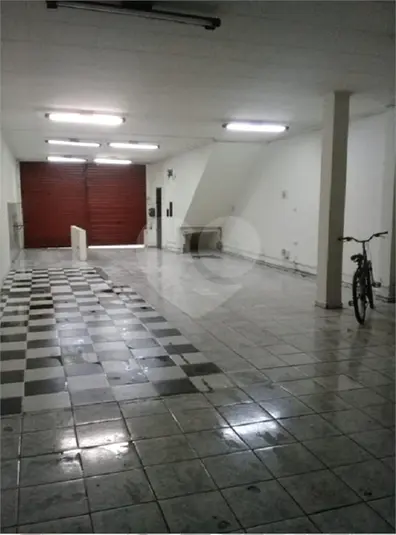 Prédio inteiro à venda ou para alugar em Santa Cecília – SP