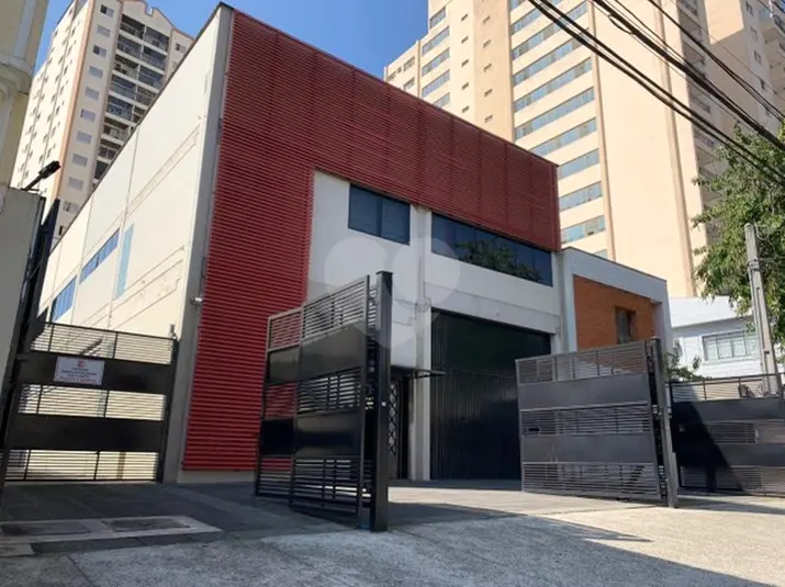 Prédio inteiro à venda em Mooca – SP