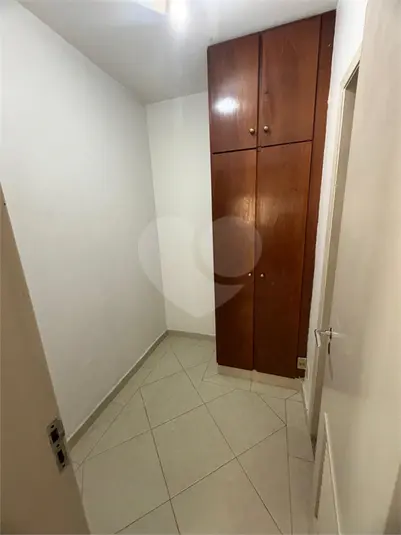 Apartamento com 3 quartos para alugar em Santana – SP