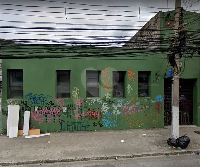 Galpão à venda ou para alugar em Pinheiros – SP