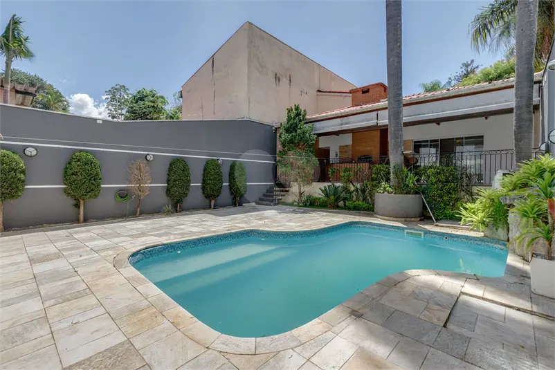 Casa com 4 quartos à venda em Alto da Boa Vista – SP
