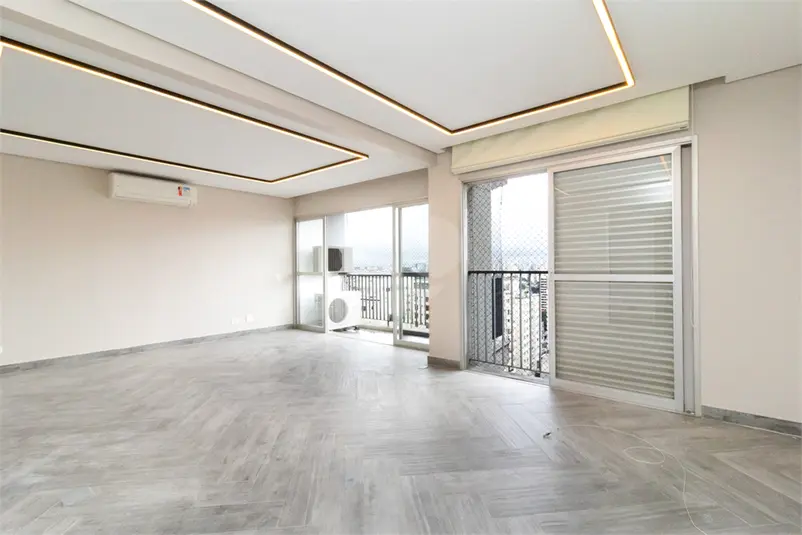 Apartamento com 3 quartos à venda em Moema – SP