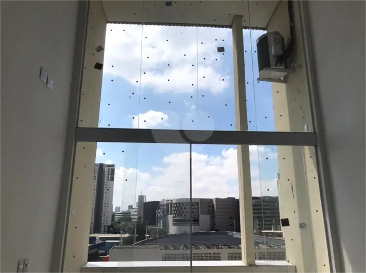 Studio com 1 quarto para alugar em Água Branca – SP