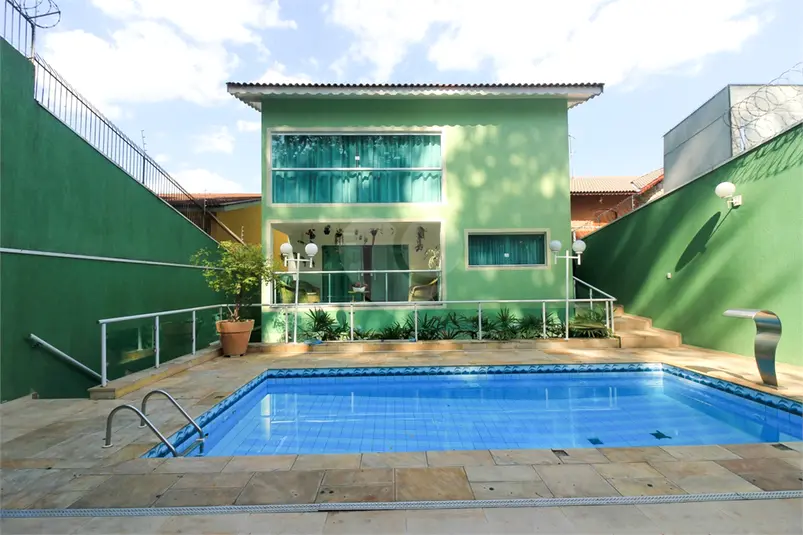 Casa com 5 quartos à venda em City America – SP