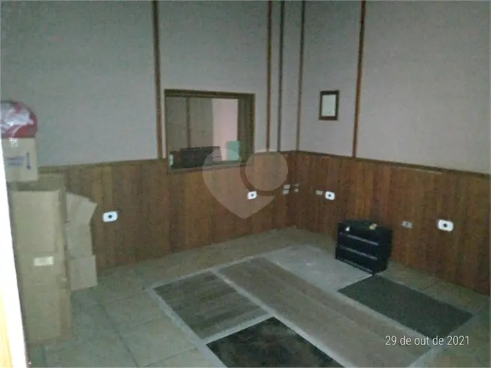 Salas à venda ou para alugar em Centro – SP