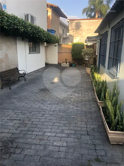 Sobrado à venda em Pacaembú – SP
