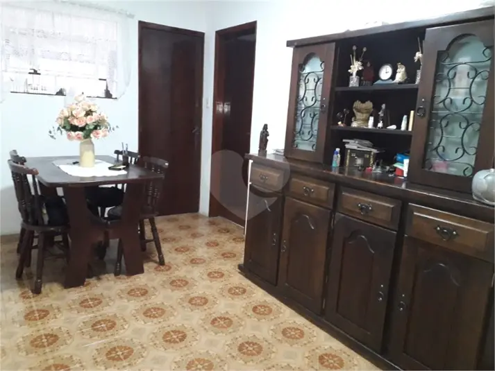 Casa com 4 quartos à venda em Santana – SP