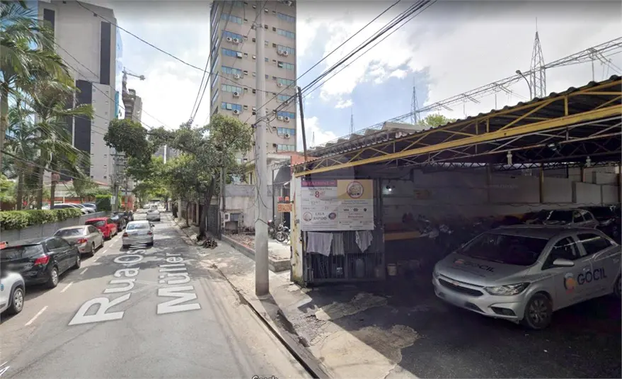 Galpão à venda em Brooklin – SP