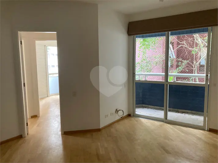 Apartamento com 2 quartos para alugar em Moema – SP