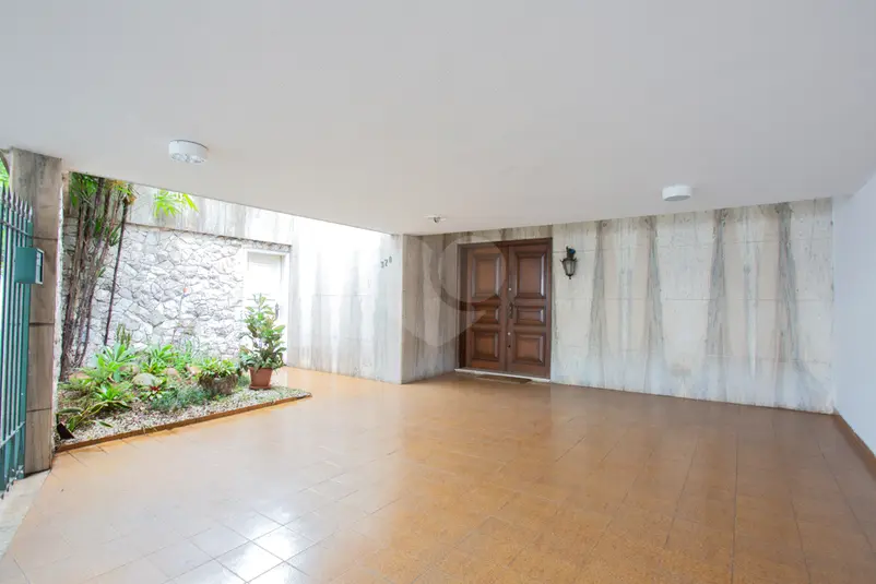 Casa com 3 quartos à venda ou para alugar em Mirandópolis – SP
