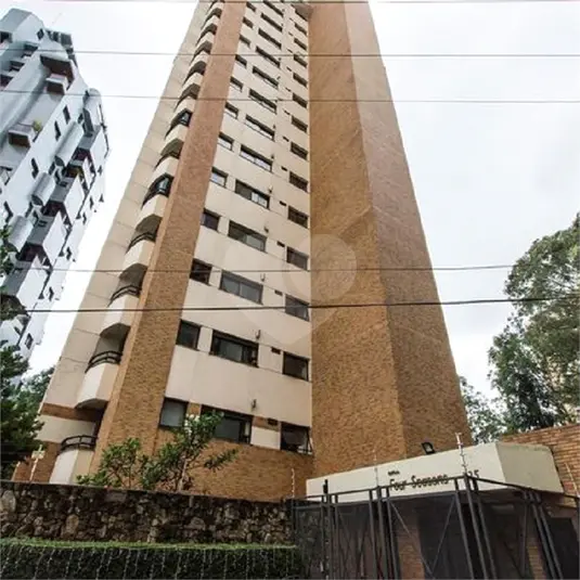 Apartamento com 3 quartos à venda ou para alugar em Morumbi – SP