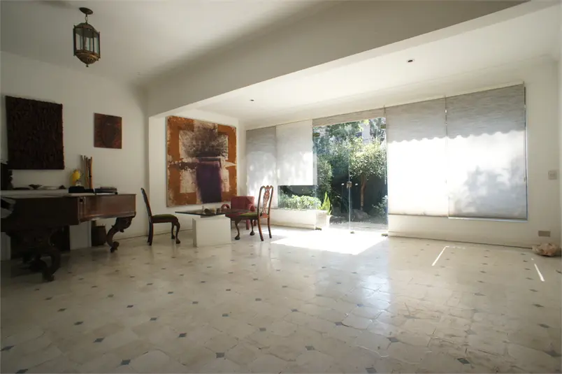 Casa térrea com 4 quartos à venda em Jardim América – SP