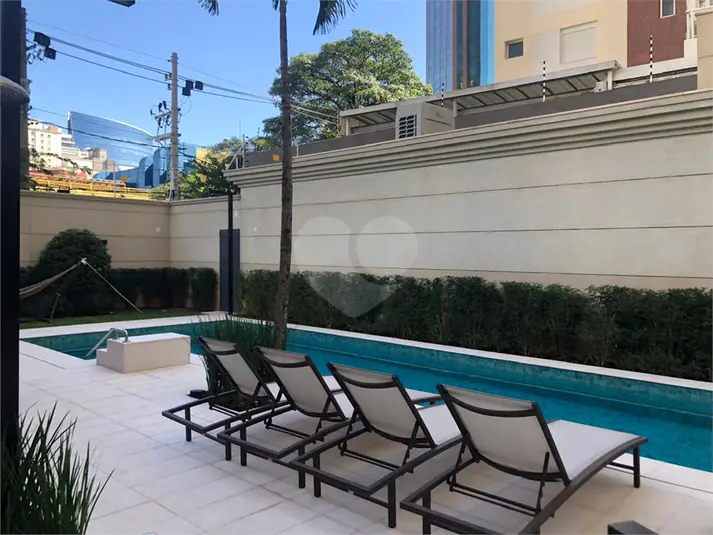 Apartamento com 3 quartos à venda em Itaim Bibi – SP