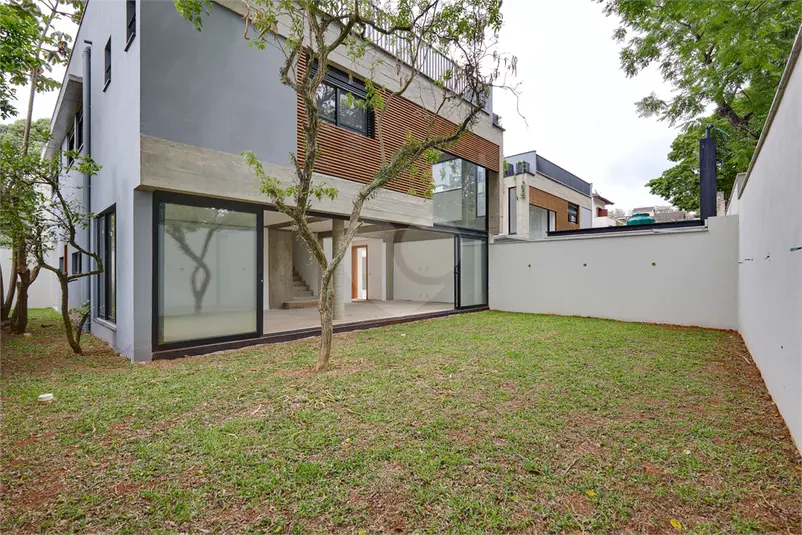 Condomínio com 4 quartos à venda em Alto da Boa Vista – SP