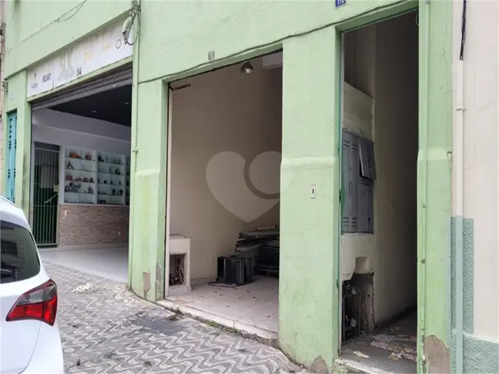 Prédio inteiro à venda em Santa Cecília – SP