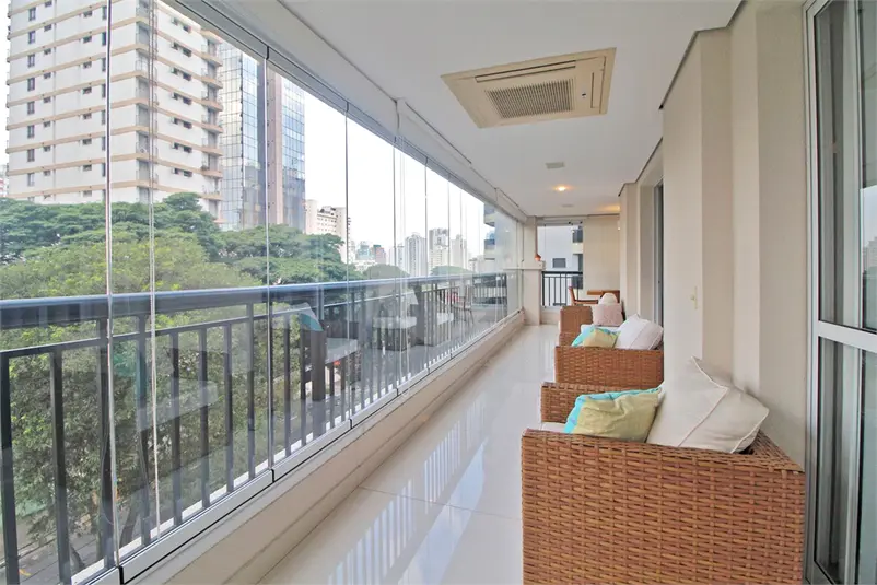 Apartamento com 4 quartos à venda em Vila Mariana – SP