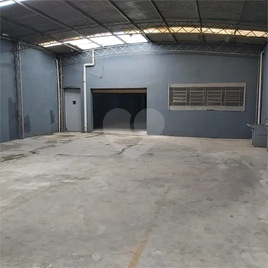 Prédio inteiro à venda em Parque Edu Chaves – SP