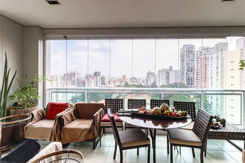 Apartamento com 4 quartos à venda em Perdizes – SP
