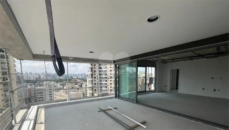 Apartamento com 3 quartos à venda em Itaim Bibi – SP