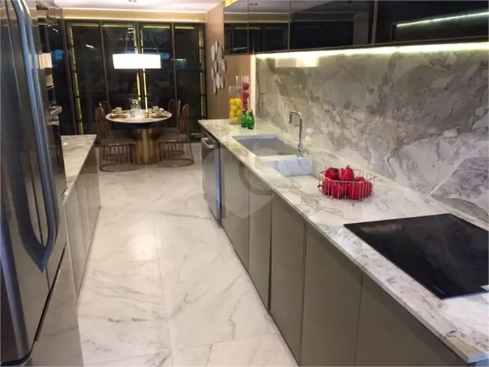 Apartamento com 4 quartos à venda em Vila Clementino – SP