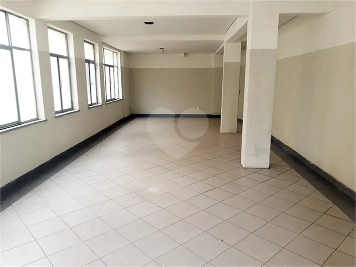 Salas para alugar em Centro – SP