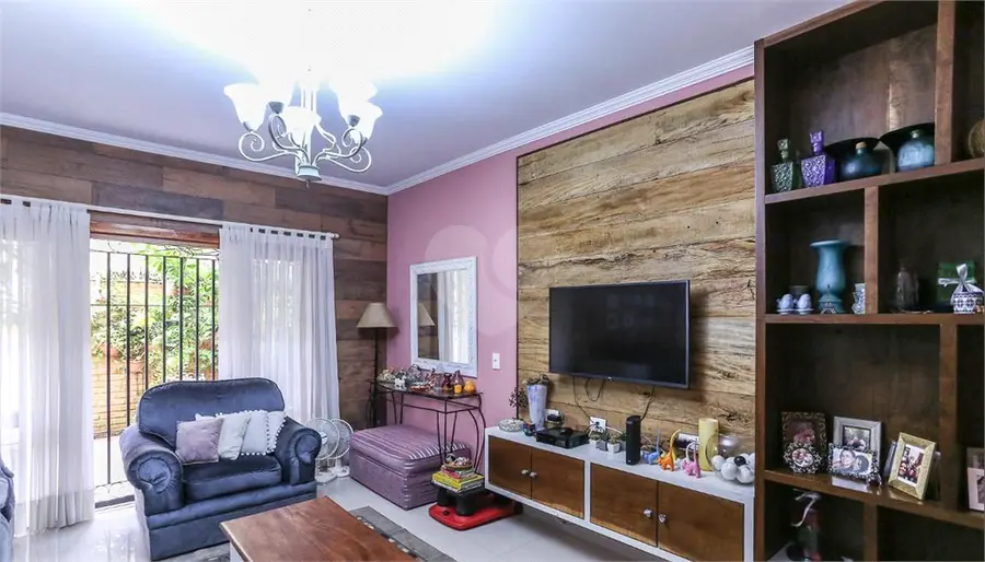 Casa com 3 quartos à venda em Alto de Pinheiros – SP